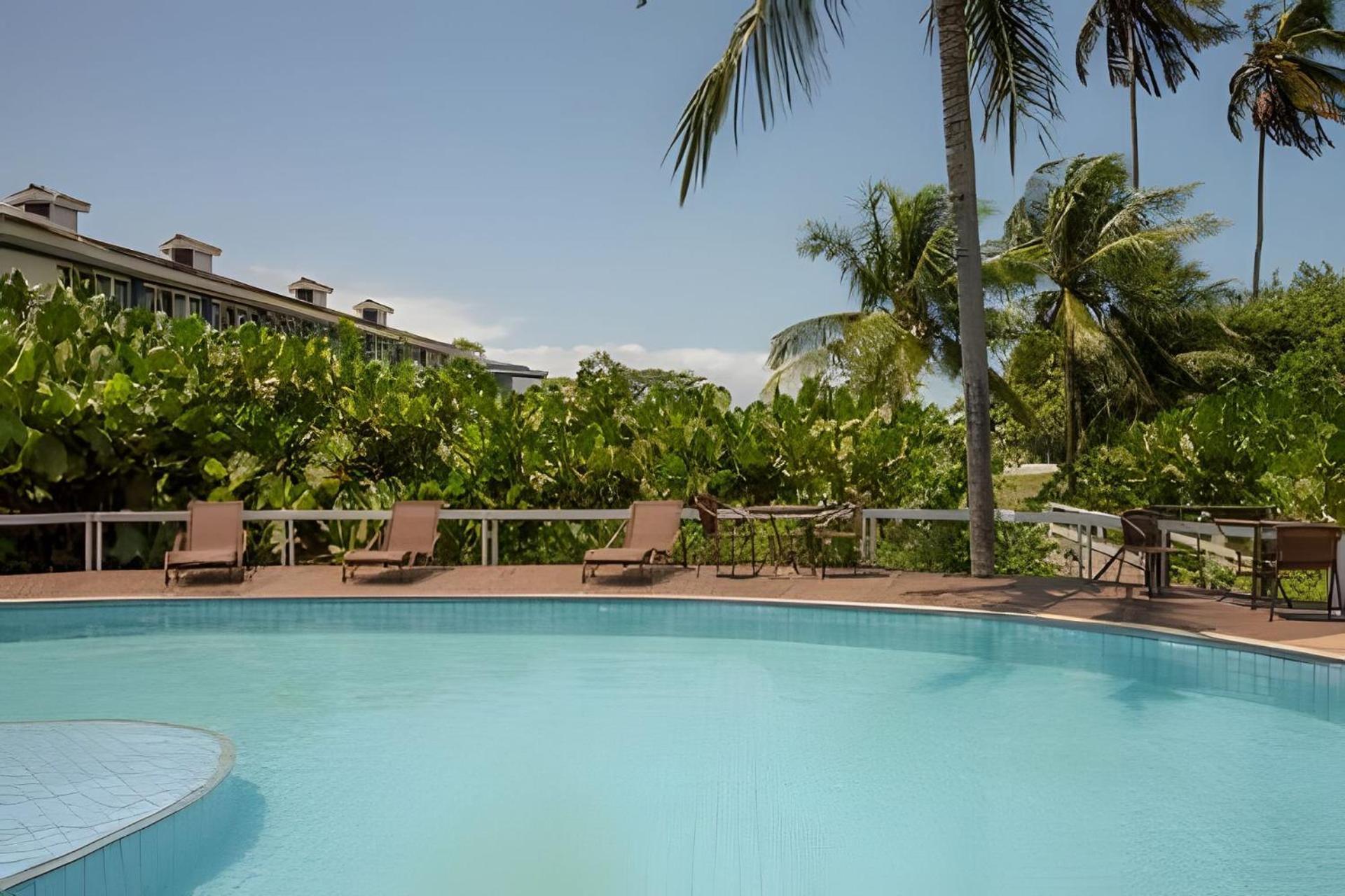 Em Frente A Praia De Taperapuan; Piscina; 1 Quarto; Wifi 300 Mbs; Estacionamento Gratuito 1 Veiculo Porto Seguro Exterior foto