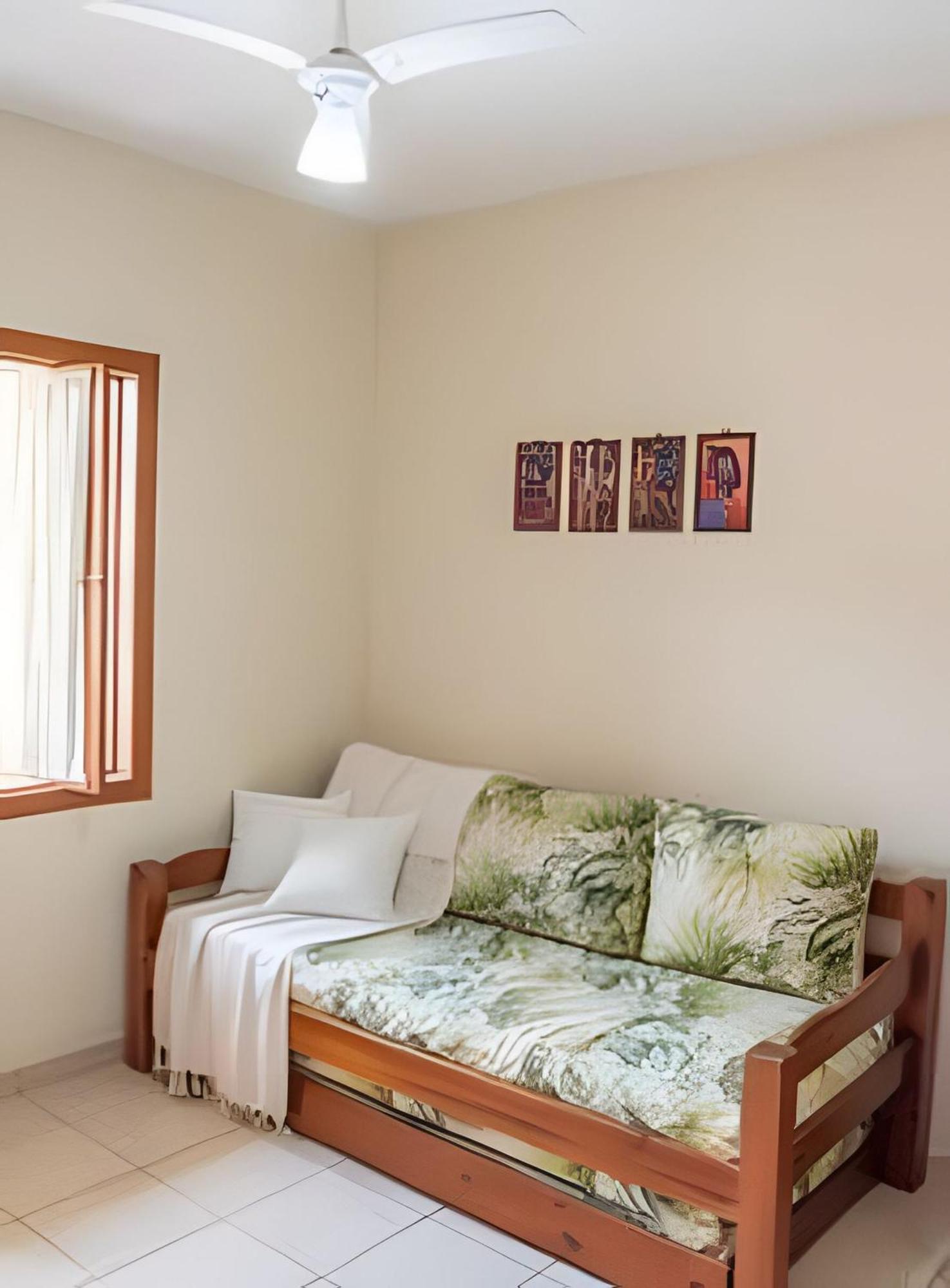 Em Frente A Praia De Taperapuan; Piscina; 1 Quarto; Wifi 300 Mbs; Estacionamento Gratuito 1 Veiculo Porto Seguro Exterior foto